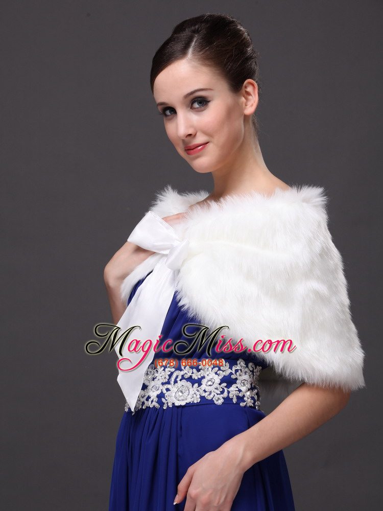 wholesale high quality rabbit fur special occasion / wedding shawl in ivory with v-neck